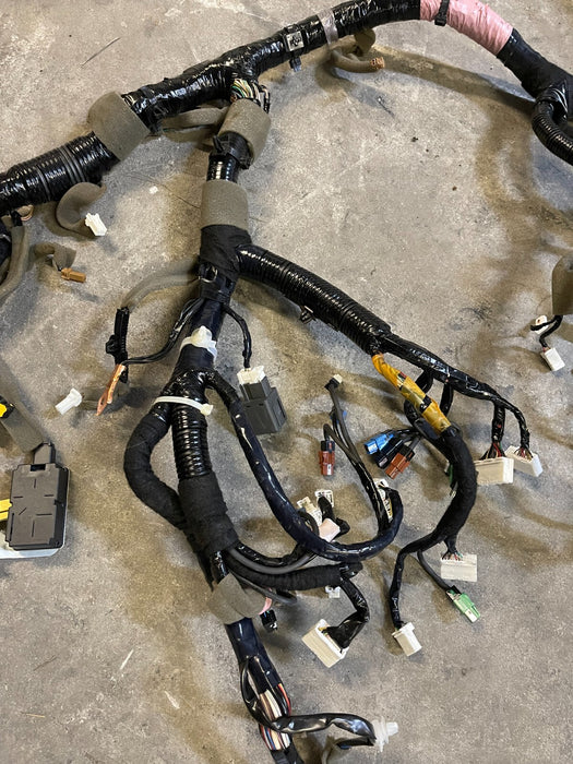 2017 INFINITI Q50 RED SPORT DASHBOARD/ CENTER CONSOLE WIRE WIRING HARNESS OEM