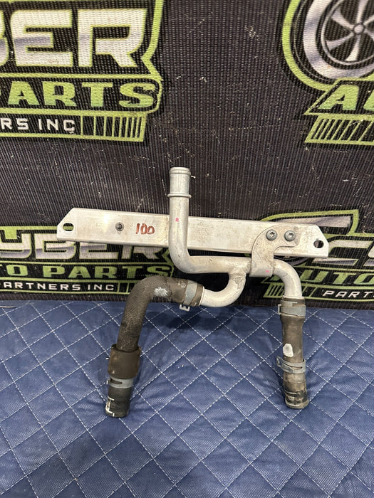 2017 2018 AUDI R8 COOLANT HOSE PIPE LINE W/ SUPPORT MOUNT BRACKET OEM 4S0813239