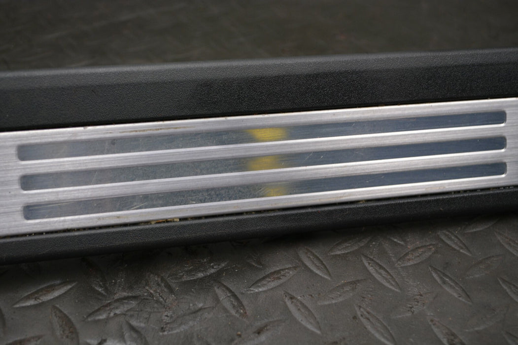 2016-2019 NISSAN TITAN XD PLATINUM RESERVE REAR RIGHT KICK PLATE DOOR SILL OEM