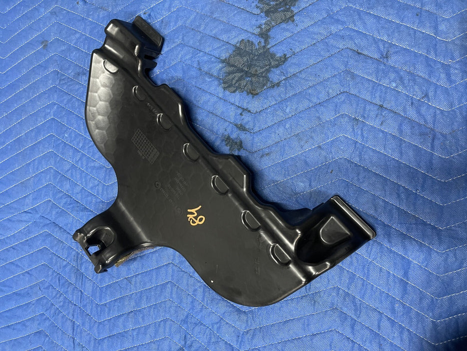 2011 BMW 550i F10 5 SERIES OEM SUPPORT COVER 51-47-7-221-643 7221643
