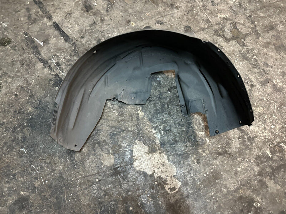 2020 BMW M4 F82 REAR RIGHT FENDER LINER 51718054275 51 71 8 054 275