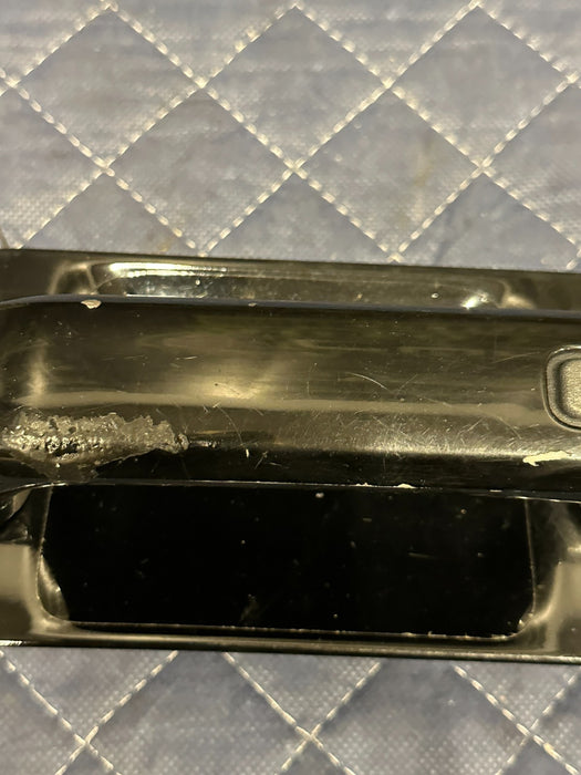 2017-2019 FORD F250 F350 F450 FRONT RIGHT DOOR HANDLE OEM BLACK PEARL G1 *FLAW*
