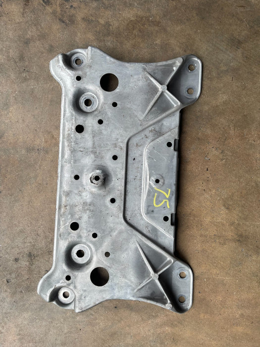 2016 NISSAN 370Z FRONT SUBFRAME STAY BRACE OEM 2009-2020