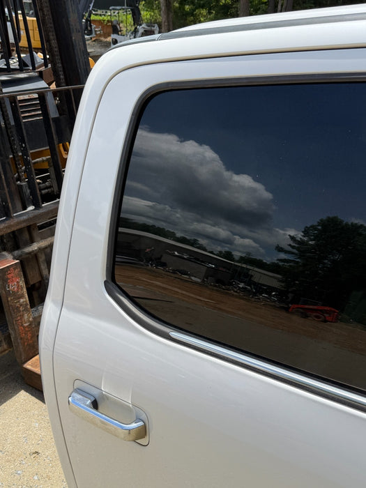 2017-2022 FORD F250 F350 F450 KING RANCH WHITE REAR PASSENGER RH DOOR (UG, H5)