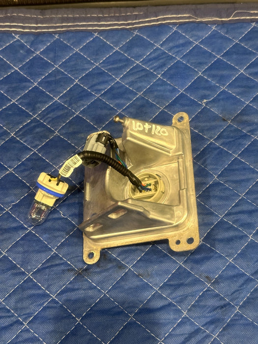 2018 FORD F250 F350 REAR RIGHT HALOGEN TAIL LIGHT BRACKET OEM HC3B-14D189-BA