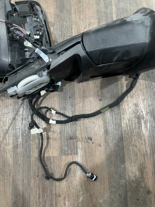 2024 DODGE RAM 3500 LARAMIE DRIVER LEFT TOWING MIRROR OEM *DAMAGED*