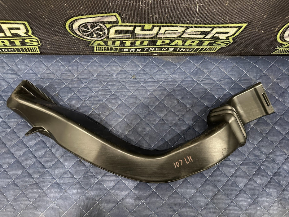 2014 AUDI R8 LEFT DRIVER DASH DASHBOARD AIR VENT DUCT 423819655 423 819 655