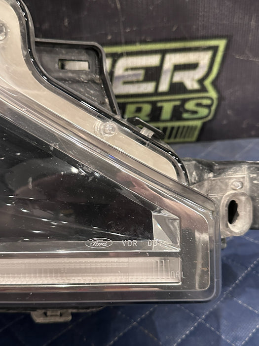 2020 2021 2022 FORD F250 F350 F450 RIGHT PASSENGER SIDE LED HEADLIGHT OEM ~CRACK