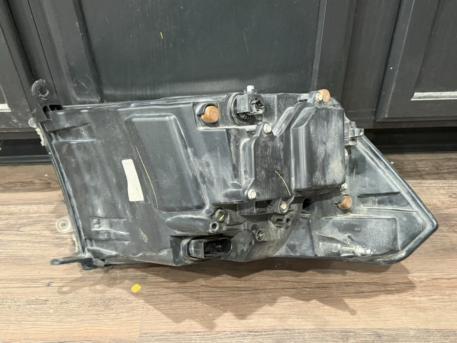 2017 DODGE RAM 3500 PASSENGER RIGHT HALOGEN HEADLIGHT OEM *BULB DOESNT WORK*