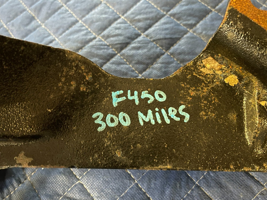 2021 FORD F450 DIESEL SUPERDUTY TRACK BAR BRACKET OEM 300 MILES