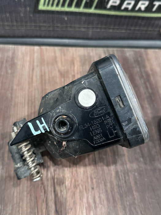 2015-2019 FORD F-150 LEFT RIGHT FOG LIGHT LAMP OEM *LENS SCRATCHED UP*