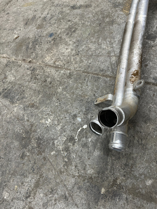 2014 AUDI R8 OEM UNDERBODY CENTER COOLANT PIPE LINE HOSE TUBE 420 121 050 B