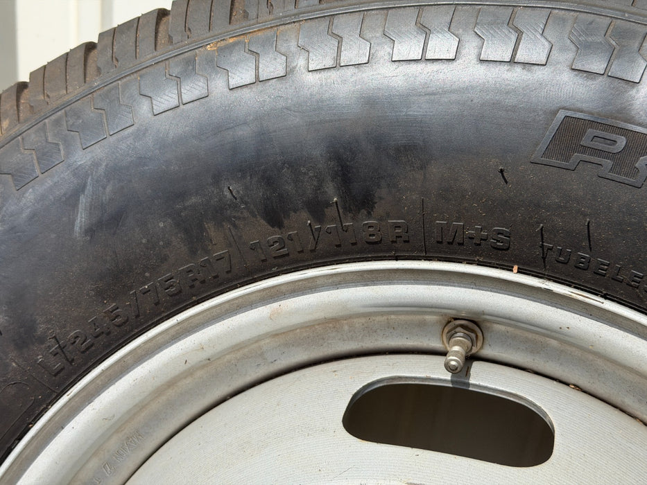 FORD F350 DRW DUALLY SPARE STEEL WHEEL RIM TIRE GOOD TREAD 17X6.5 LT245/75R17