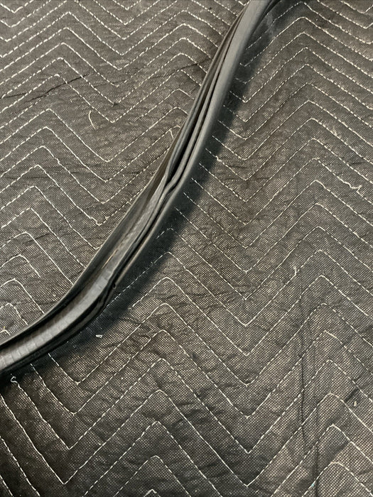 2017 RAM 3500 LARAMIE FRONT LEFT DRIVER DOOR SEAL WEATHER STRIP OEM
