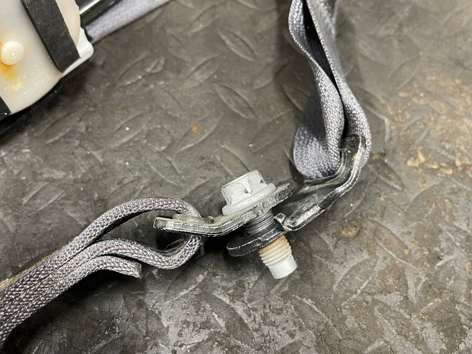 2016 SUBARU WRX STI REAR MIDDLE SEAT BELT RETRACTOR OEM