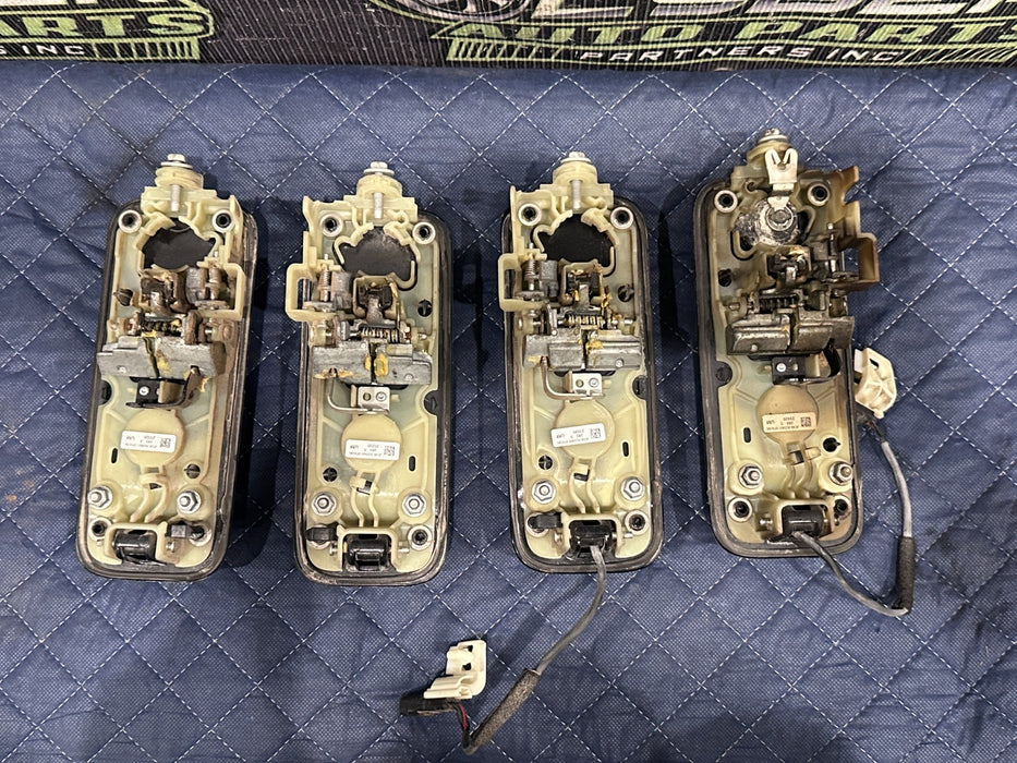 2017 2019 FORD F250 F350 F450 FRONT REAR SET DOOR HANDLE OEM AGATE BLACK (UM)