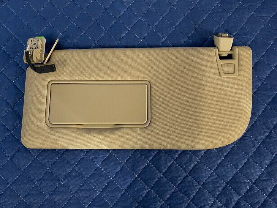2017 2018 2019 FORD F250 F350 F450 LARIAT LEFT & RIGHT TAN OEM SUN VISORS