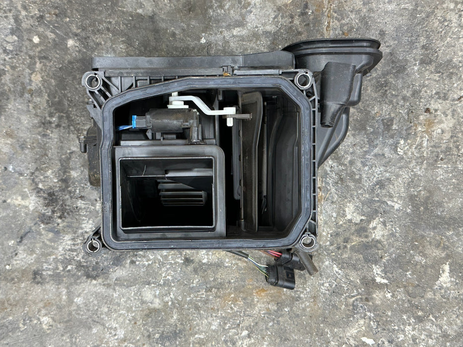 2014 AUDI R8 HVAC CLIMATE CONTROL BLOWER MOTOR BOX DUCT 4F0 820 155 F OEM