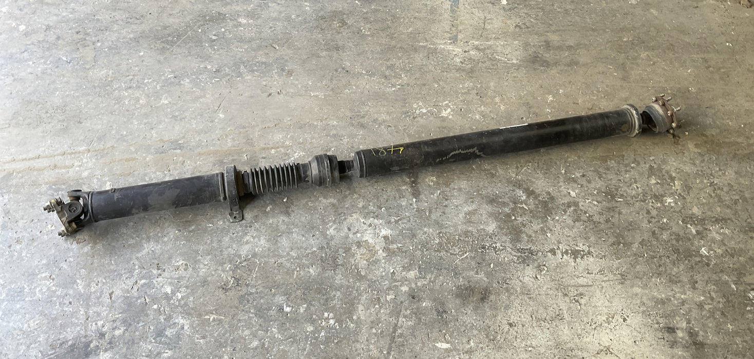 2016-2018 NISSAN TITAN XD 4X4 DIESEL DRIVE SHAFT W/HARDWARE 37300-EZ00D