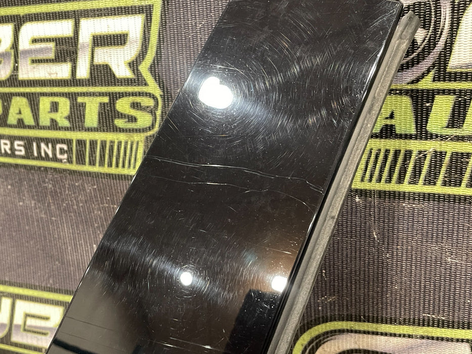 2017-2019 FORD F250 F350 REAR RIGHT GLOSS BLACK DOOR B PILLAR OEM *SCUFFS/READ*