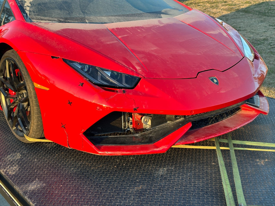 2015 2016 2017 2018 2019 LAMBORGHINI HURACAN LP 610 FRONT BUMPER COVER OEM RED