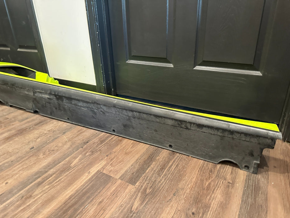 2023 LAMBORGHINI HURACAN TECNICA SIDE SKIRT ROCKER PANEL MOULDING RIGHT RH OEM