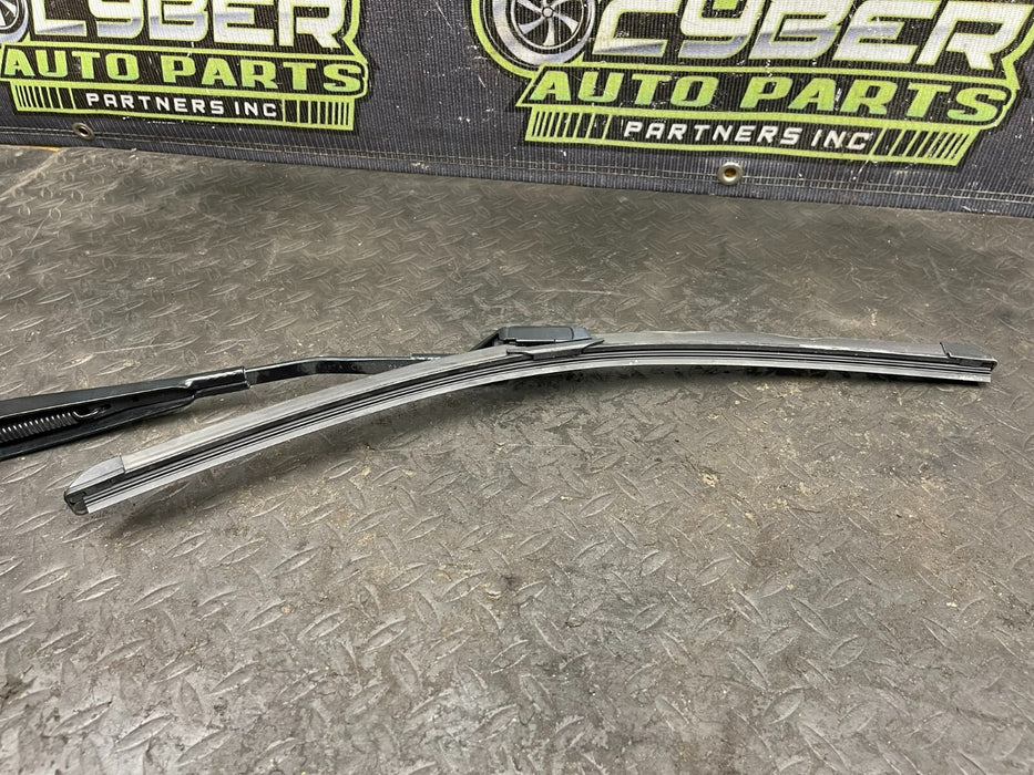 2017 AUDI R8 WINSHEILD WIPERS OEM 2018