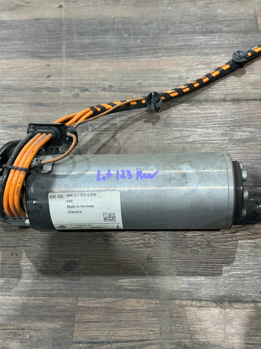2018-2024 LAMBORGHINI URUS REAR ANTI ROLL SWAY BAR STABILIZER OEM 4M0511023Q
