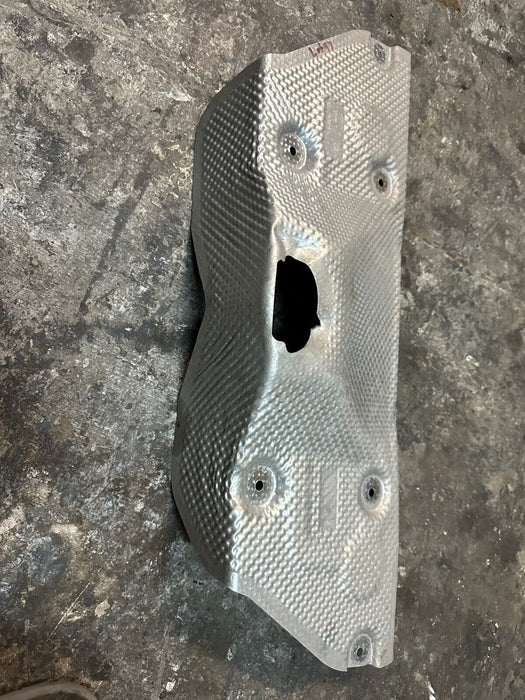 2020 BMW M4 F82 EXHAUST HEAT INSULATION SHIELD COVER OEM 07 8056140 078056140