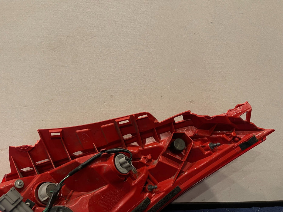 2012 NISSAN 370Z CONV REAR DRIVER LEFT TAIL LIGHT OEM *MINOR SCRATCHES/SCUFFS*
