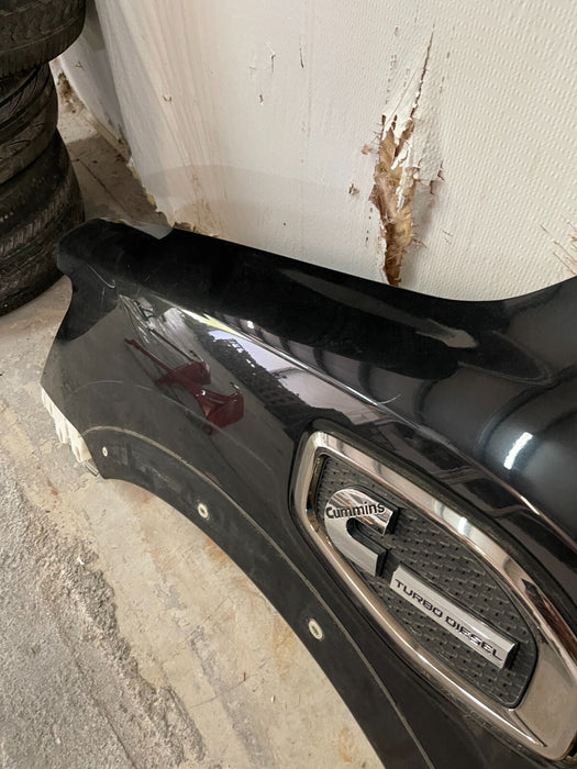 2016-2019 NISSAN TITAN XD DIESEL FRONT LEFT DRIVER FENDER COMPLETE W/ BADGE OEM