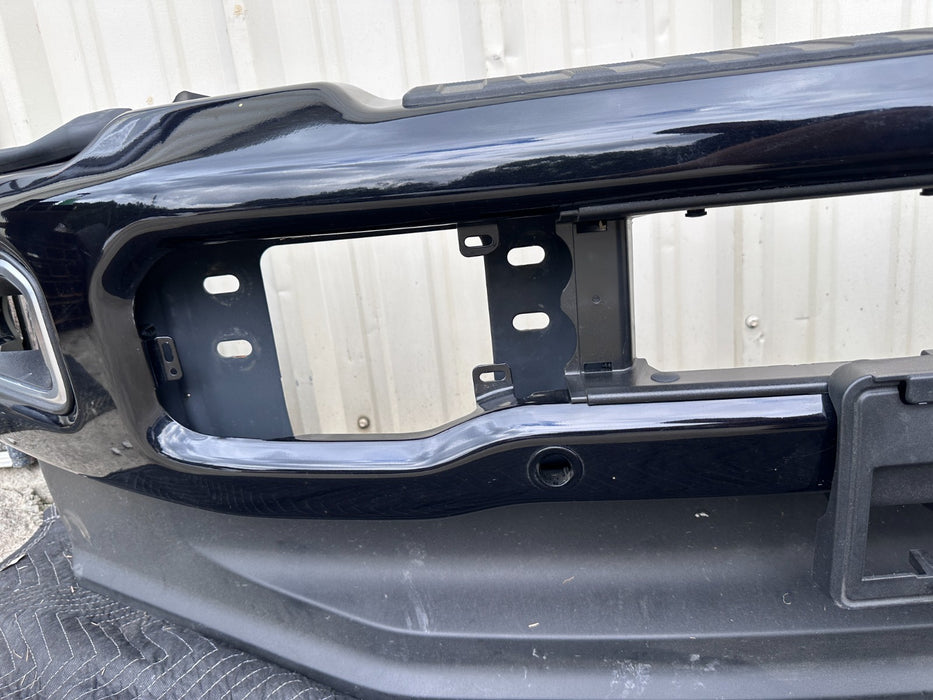 2023 2025 FORD F450 PLATINUM FRONT BUMPER ASSEMBLY AGATE BLACK ~MINOR SCRATCHES~