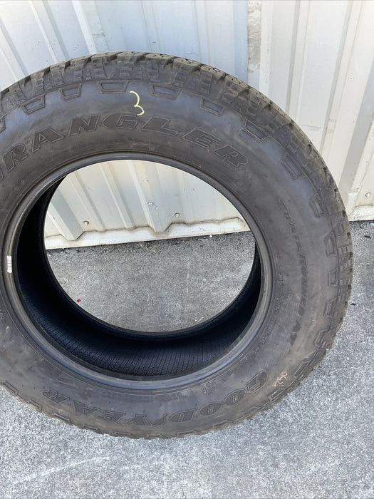 GOODYEAR WRANGLER TRAILRUNNER AT LT275/65R20 TIRE (MANUFACTURE DATE:1222)