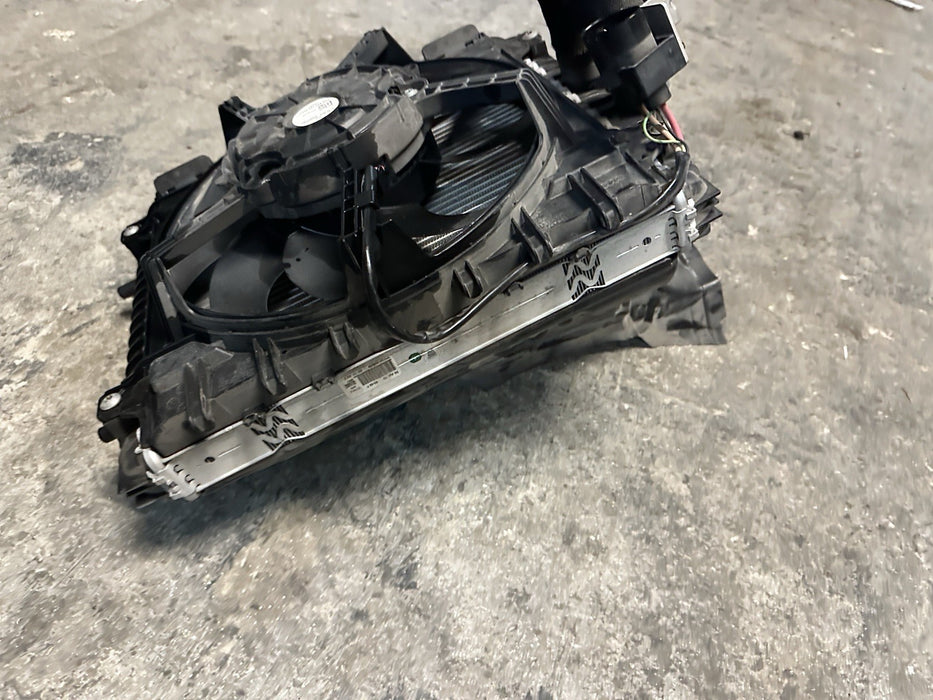 2017 AUDI R8 V10 FRONT RIGHT RADIATOR A/C CONDENSER 4S0 816 411 4S0 121 252 B