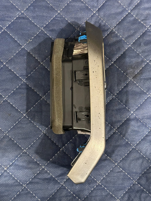 2017 2019 FORD F250 F350 PASSENGER RIGHT DASH DASHBOARD HVAC AIR VENT OEM ~WEAR~
