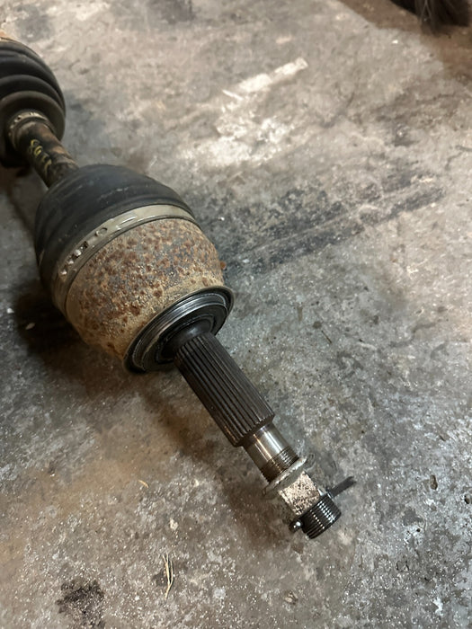 2016 2017 2019 NISSAN TITAN XD PRO-4X FRONT RIGHT PASSENGER CV AXLE SHAFT OEM