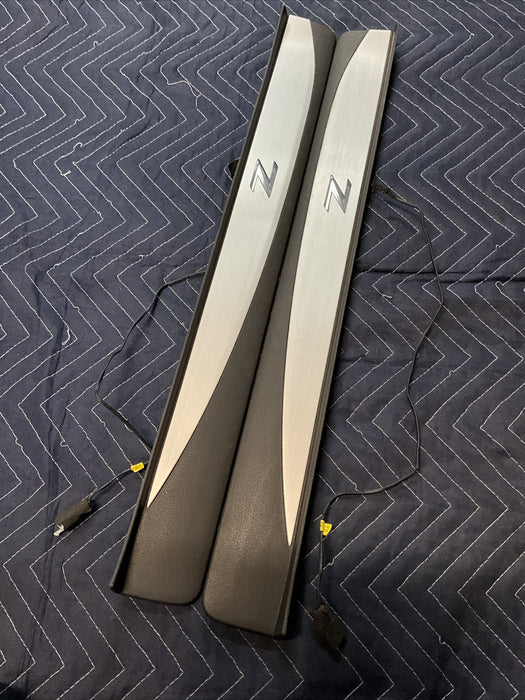 2016 NISSAN 370Z ILLUMINATED KICK PLATE SET LEFT RIGHT 2009-2020