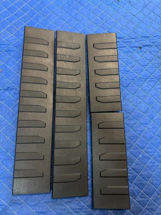 2017-2019 FORD F250 F350 F450 LARIAT GREY FRONT SCUFF KICK PLATE SET OEM