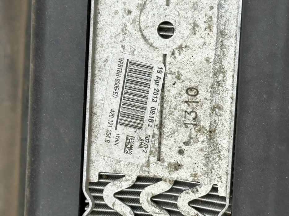 2014 AUDI R8 FRONT CENTER RADIATOR 420 121 254 B 420121254B