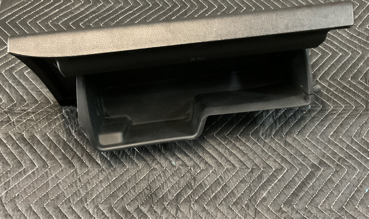 2017 2018 2019 FORD F250 F350 F450 GLOVE BOX COMPARTMENT/ STORAGE OEM