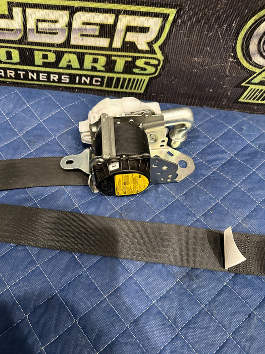 2014 TOYOTA PRIUS V FRONT DRIVER LEFT SEAT BELT SEATBELT OEM J090301 7T2600-P