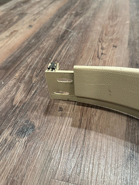 2017-2019 FORD F250 F350 LARIAT TAN DRIVER LEFT LOWER B PILLAR TRIM OEM *SCRATCH