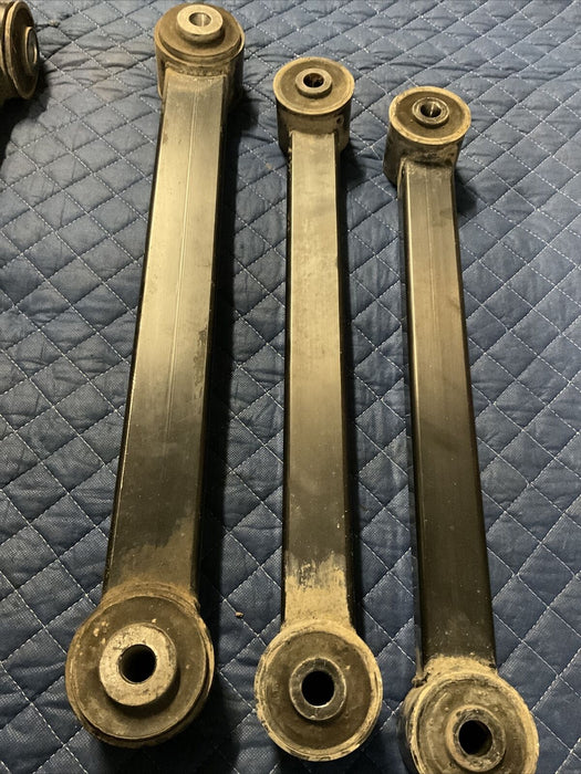 2017 RAM 3500 CUMMINS MEGACAB REAR RIGHT & LEFT LOWER AXLE CONTROL ARMS OEM