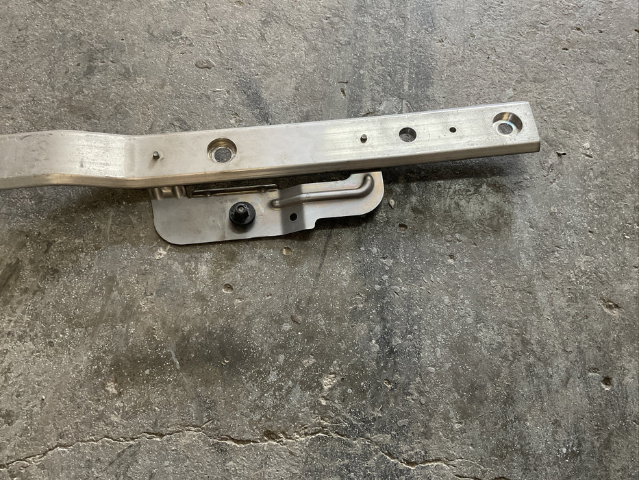 2018-2021 MERCEDES E63S AMG REAR STIFFENER BRACKET 213-619-25-00 OEM