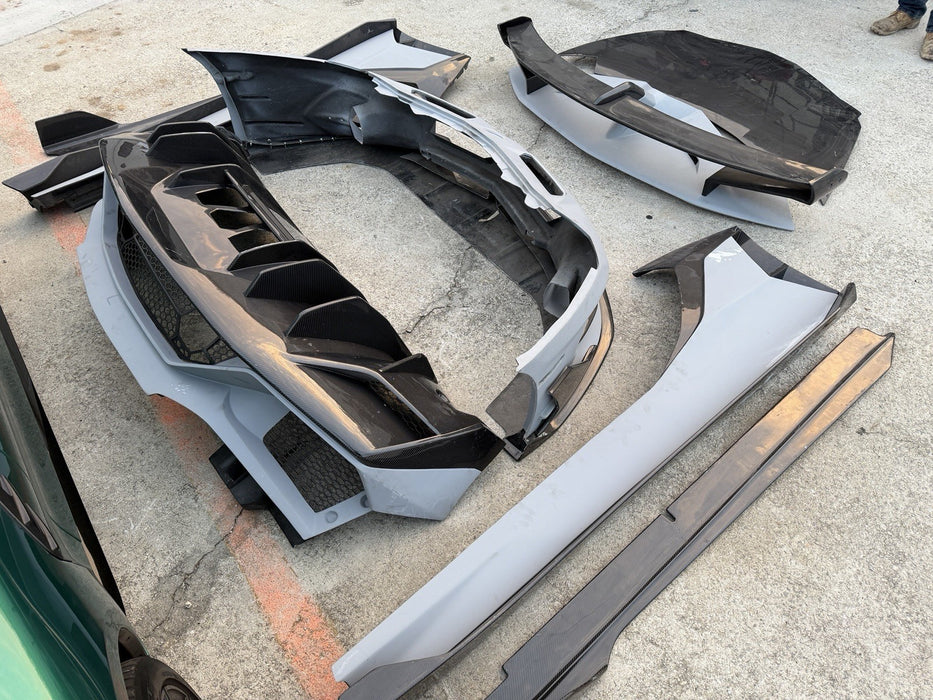 LAMBORGHINI AVENTADOR SVJ REPLICA KIT CARBON FIBER BUMPERS HOOD SIDE SKIRTS WING