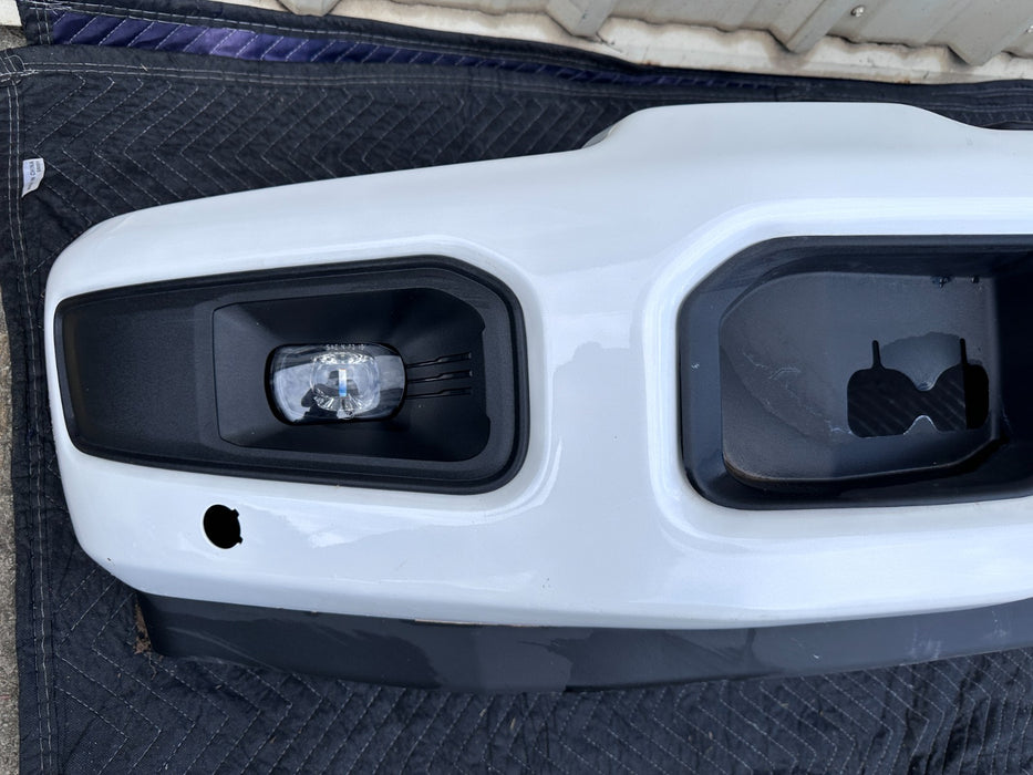 2023 2024 2025 FORD F250 F350 FRONT BUMPER ASSEMBLY STAR WHITE ~SCRATCHES~
