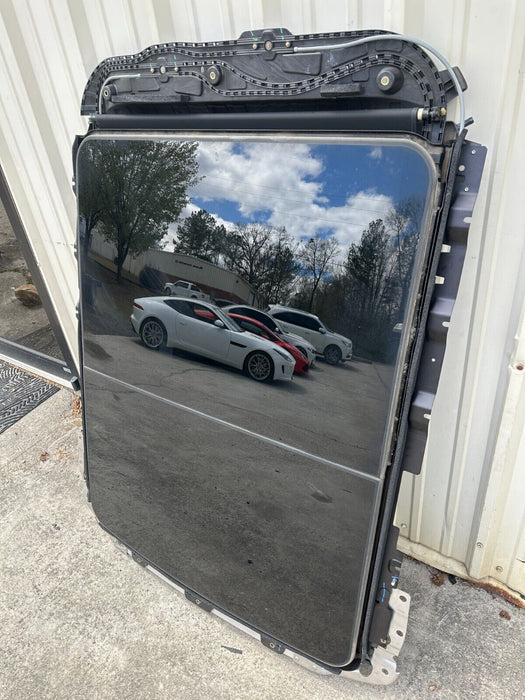 2020 2021 2022 FORD F250 F350 F450 PLATINUM TWIN PANEL MOONROOF ASSEMBLY COMPLET