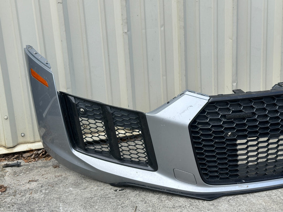 2017 2018 AUDI R8 FRONT BUMPER COVER ASSEMBLY W/ GRILLES OEM SILVER