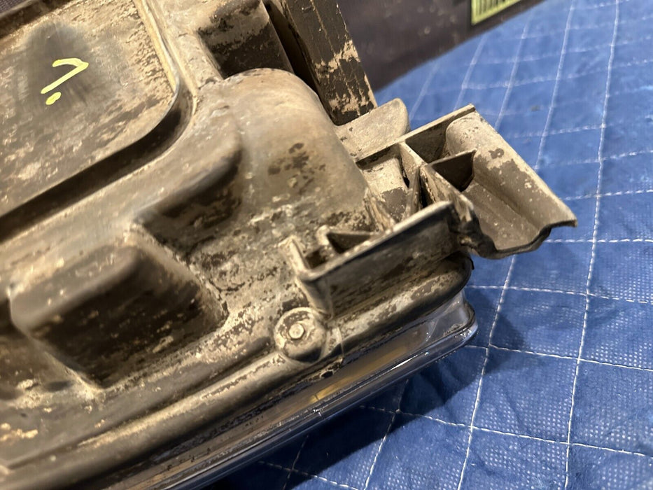 2017-2019 FORD F250 F350 F450 DRIVER LEFT LED HEADLIGHT OEM *BURNT/READ*