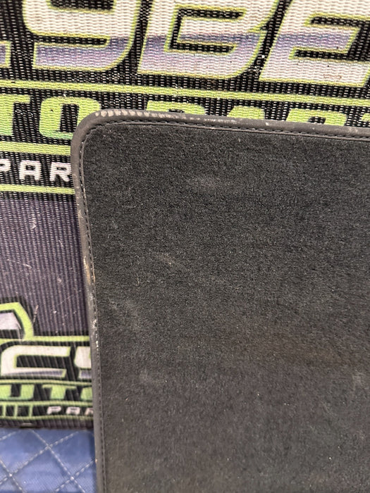 2021 AUDI R8 FRONT RIGHT FOOT REST SUPPORT TRIM COVER PAD PANEL 4S1 864 420